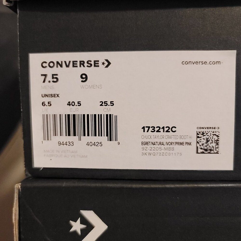 Converse Women's White and Pink High-Top Boots - Picture 8 of 10